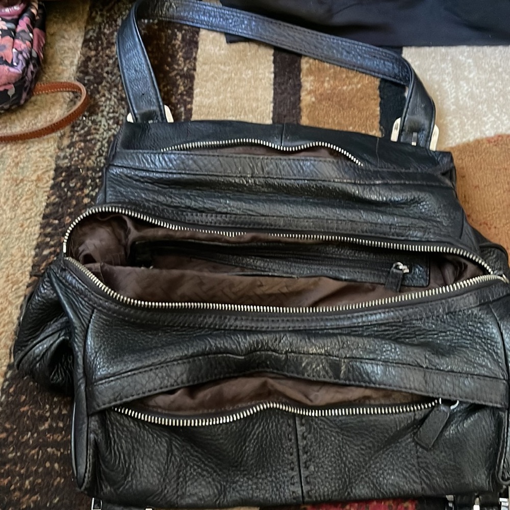 Shoulder bag - Picture 2 of 3